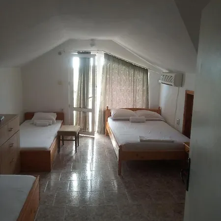 Guest house Drazhev 3*