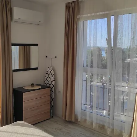 Guest house Drazhev 3*